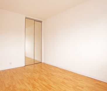 Craigieburn Gardens, Maryhill, Glasgow - Photo 5