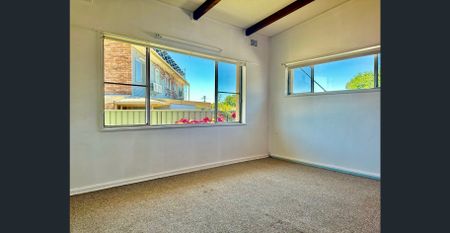 Convenient South Dubbo Location - Photo 3