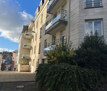 Location Appartement 1 pièce 27m² - Photo 4