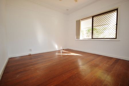 66 Gladstone Road, Rivervale WA 6103 - Photo 5