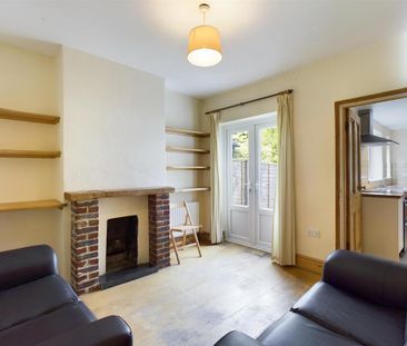 3 bedroom terraced house to rent - Photo 1