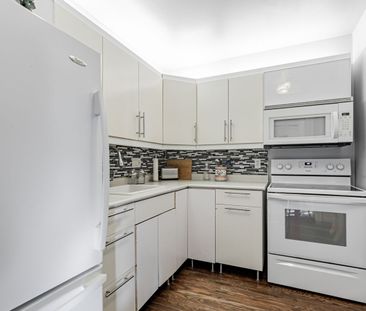 For Lease - 110A Harewood Avenue, Toronto, Ontario - Photo 6