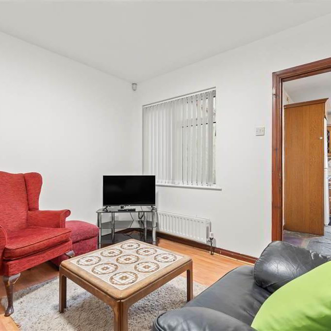 Bedroom 1, 10a Clonavon Terrace, Ballymena, BT43 5BE - Photo 1