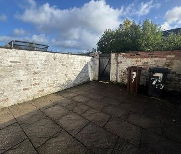 2 bedroom terraced house to rent - Photo 6