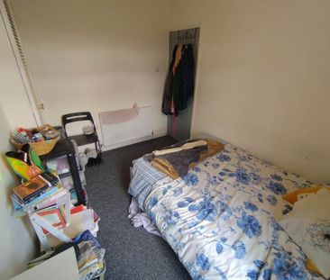 4 bedroom house to rent - Photo 3