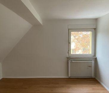 Gemütliche Dachgeschosswohnung ab sofort frei - Foto 1