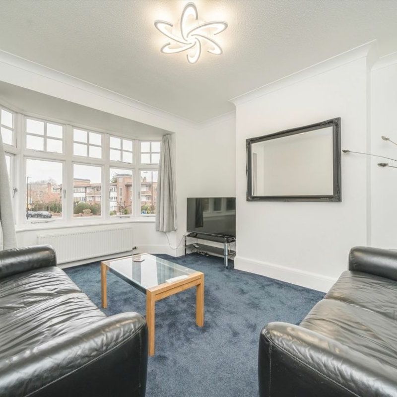 Eaton Rise - Photo 1