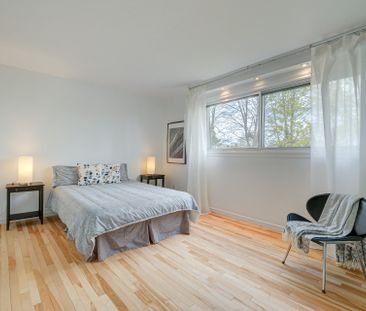 Maison à étages - 104 Place de Chambord - Photo 1