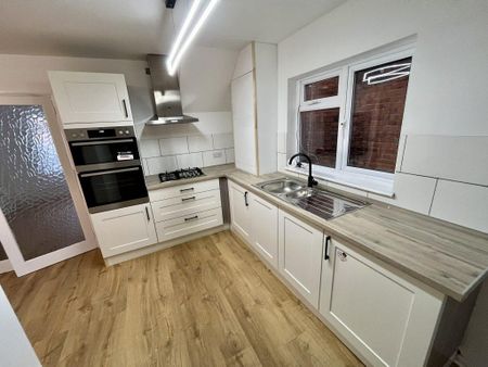 1 bedroom maisonette to rent - Photo 3