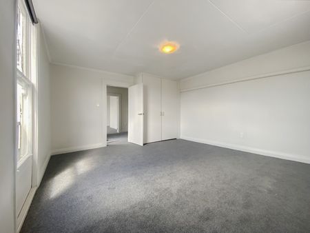 Welcome to 3/60 Wilson Street in Newtown. - Photo 3