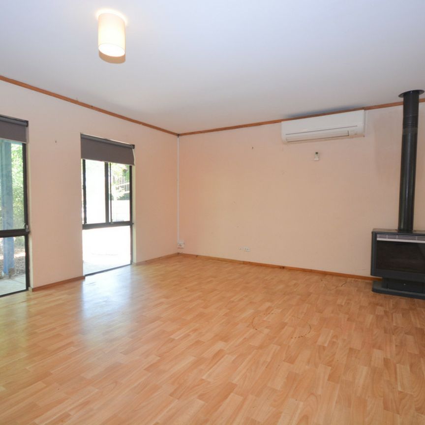 Three Bedroom Home with Outdoor Entertaining - Photo 1