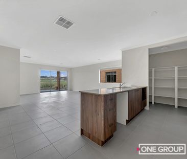 Modern Family Home! - Photo 6