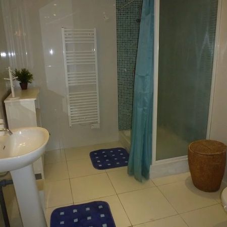 Location Appartement - Nice - Photo 3