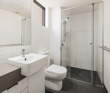 Stylish 2-Bedroom Apartment with City Views in the Heart of Fortitu... - Photo 3