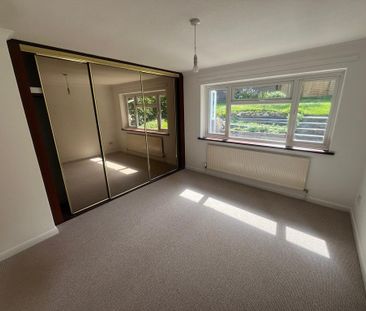 3 bedroom detached bungalow to rent - Photo 1