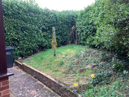 1 bedroom house to rent - Photo 2