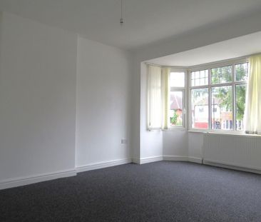 3 bedroom detached house to rent - Photo 3