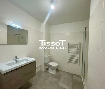 Location Appartement 2 pièces 43m² NIMES 30000 - Photo 4