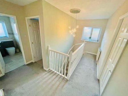 Kestrel Drive, Adwick-le-street, Doncaster, DN6 - Photo 4