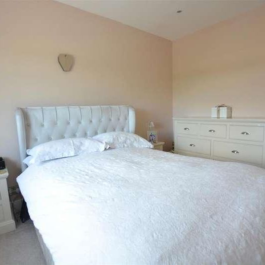 West Parley, Ferndown Dorset, BH22 - Photo 1