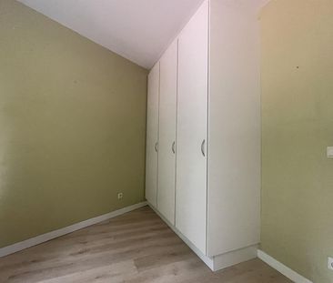 Licht en ruim appartement met terras in hartje Rijkevorsel - Foto 4