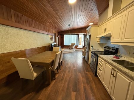 For Lease - 368 Spring Garden Avenue Unit# Back, Toronto, Ontario - Photo 2