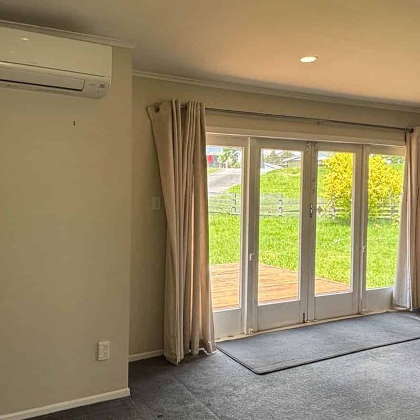 Conveniently located - Photo 1