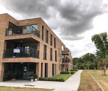 Licht energiezuinig nieuwbouwappartement op unieke site - Photo 2