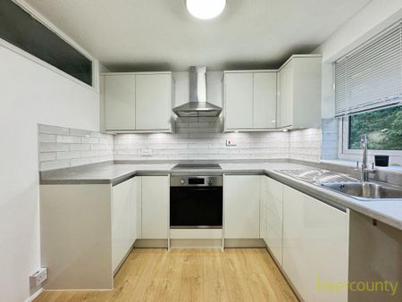 2 bedroom apartment to rent - Photo 3
