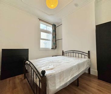 Frobisher Road, London, N8 - Photo 6