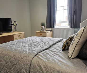 1 bedroom in a house share to rent - Photo 4