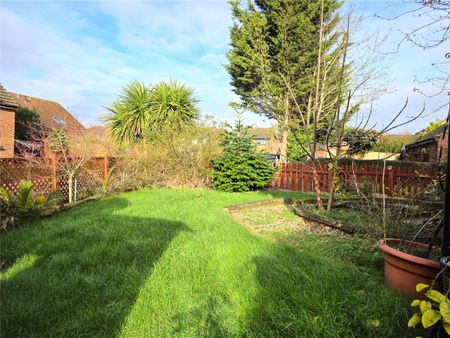 1 bed terraced house to rent in Beardsley Drive, Chelmsford, CM1 - Photo 4