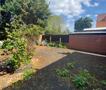 Room in a Shared House, Woodlands Road, B11 - Photo 4