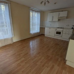 High Street, Dover, CT16 1DP, Kent - Photo 2