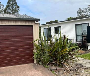 Two Bedrooms - Photo 2