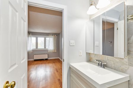 For Lease - 189 Lake Driveway Way Unit# 404, Ajax, Ontario - Photo 2