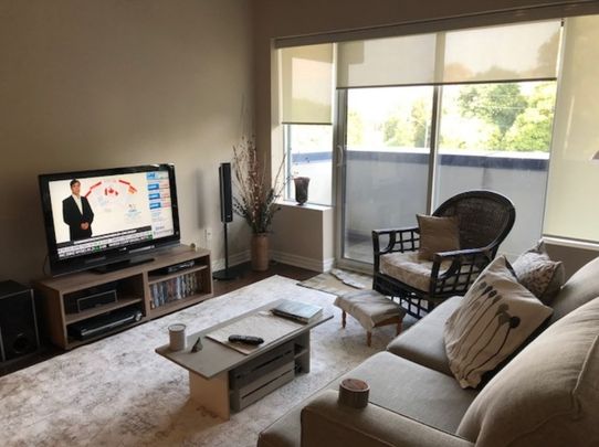 Two bedroom condo Cambridge - Photo 1