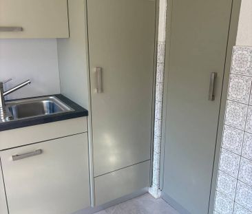 Renovierte 2.5-Zimmerwohnung im Seefeld - Photo 4
