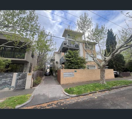 7/28 Selwyn Avenue, Elwood, Vic 3184 - Photo 4