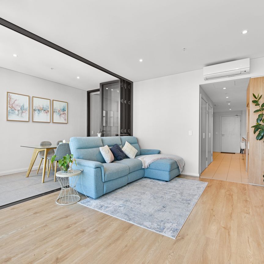 1213/2 Waterways Street, 2127, Wentworth Point Nsw - Photo 1