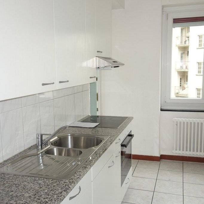 Charmante Wohnung beim Bahnhof Zürich-Oerlikon BEFRISTET 31.03.2027 - Foto 1
