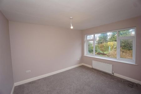 Winchester Road, Lodge Moor, Sheffield - Photo 2