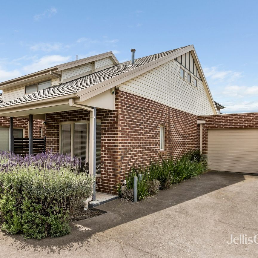 3/180 Woods Street, Newport VIC 3015 - Townhouse For Rent | Domain - Photo 1