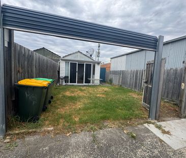 Two-Bedroom Unit for Rent – Convenient Ormond Location - Photo 5