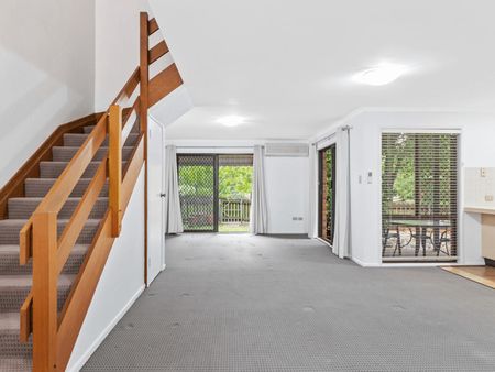 5/15 Thornhill Street, 4127, Springwood Qld - Photo 2