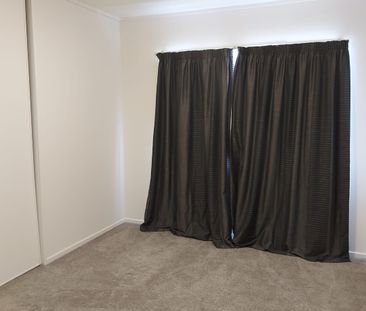 Modern, Fresh & Perfectly Positioned - Photo 5