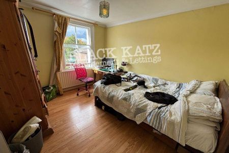 4 bedroom house to rent - Photo 2