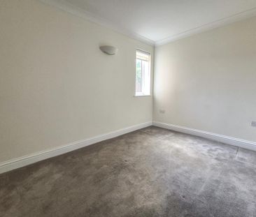 2 bedroom maisonette to rent - Photo 6