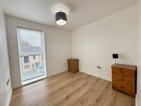 2 bedroom apartment to rent - Photo 3