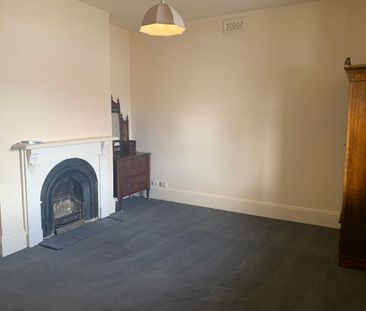 2/25 Brisbane Street, Hobart, Tas 7000 - Photo 2